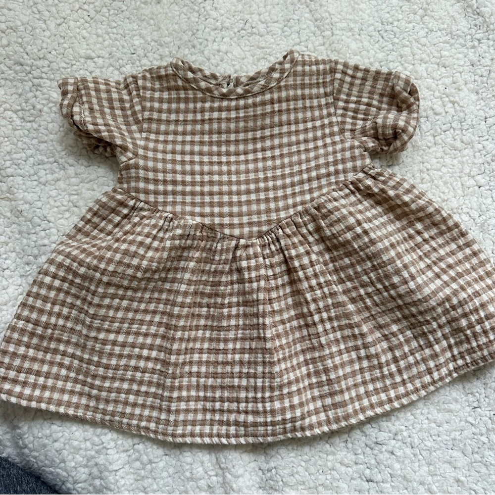 Quincy Mae brown gingham dress